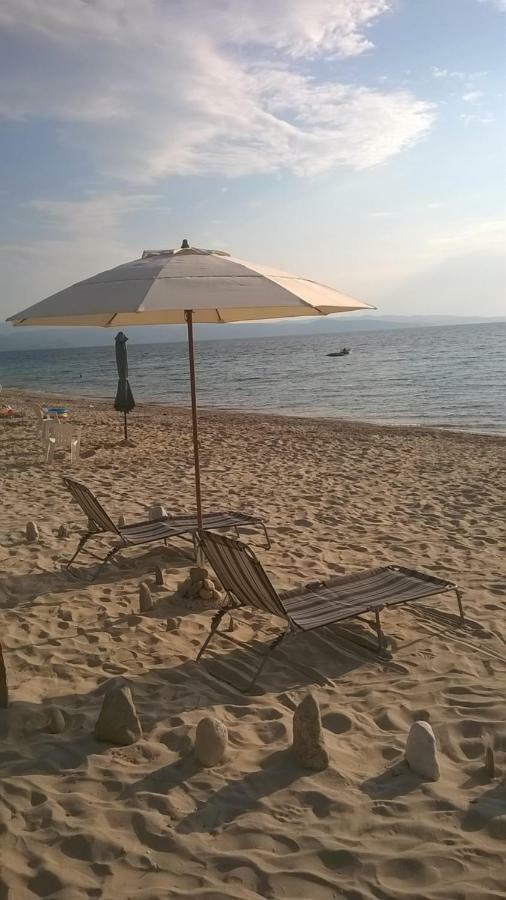 Sangue Blu Beachfront Villa Apartment Ayos Nikolaos Dış mekan fotoğraf